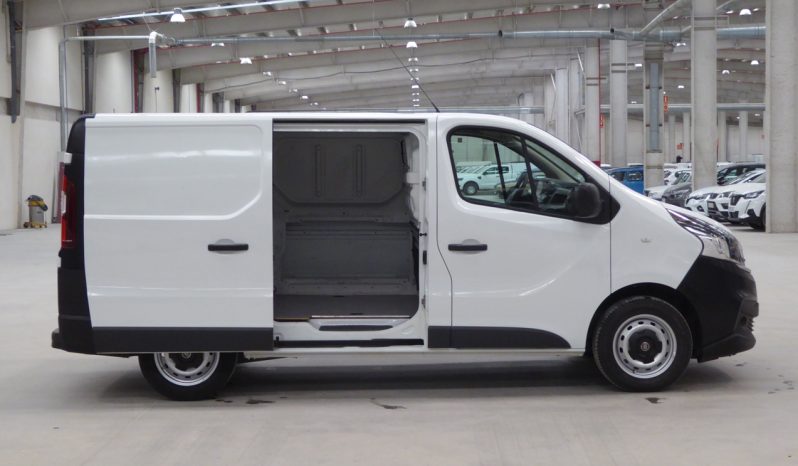 
								Fiat Talento 1.2 Base Largo 2.0 MJet 120CV lleno									