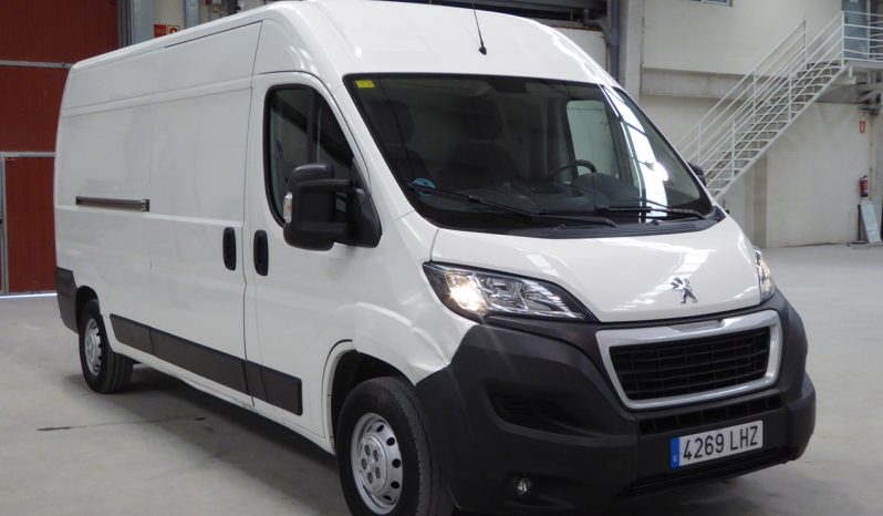 Peugeot Boxer BlueHDi 140CV Furgon 335 L3H2