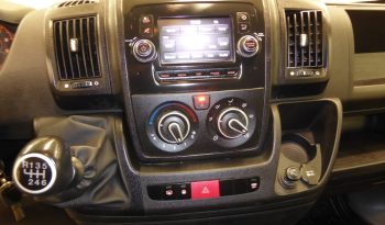 
									Peugeot Boxer BlueHDi 140CV Furgon 335 L3H2 lleno								