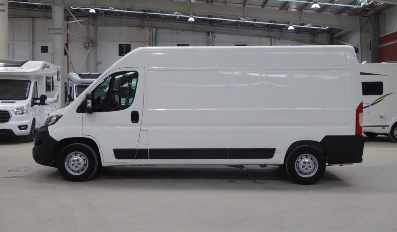 
								Peugeot Boxer BlueHDi 140CV Furgon 335 L3H2 lleno									