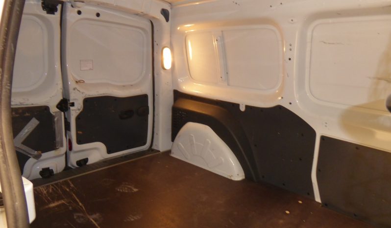 
								RENAULT Kangoo Furgón Maxi 2p dCi 95CV E6 lleno									