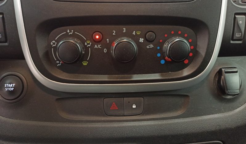 
								NISSAN NV-300 L1H1 – 8 PLAZAS – CAMPER 4 DORMIR TECHO ELEVABLE lleno									
