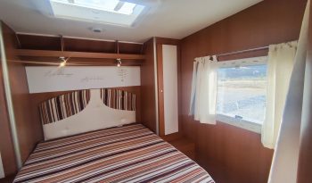 
									ELNAGH T-LOFT 58 PERFILADA 4P. CAMA ISLA poquisimos kms lleno								
