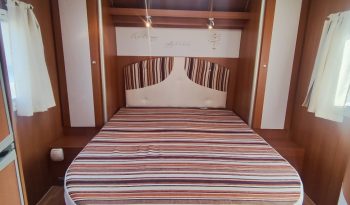 
									ELNAGH T-LOFT 58 PERFILADA 4P. CAMA ISLA poquisimos kms lleno								