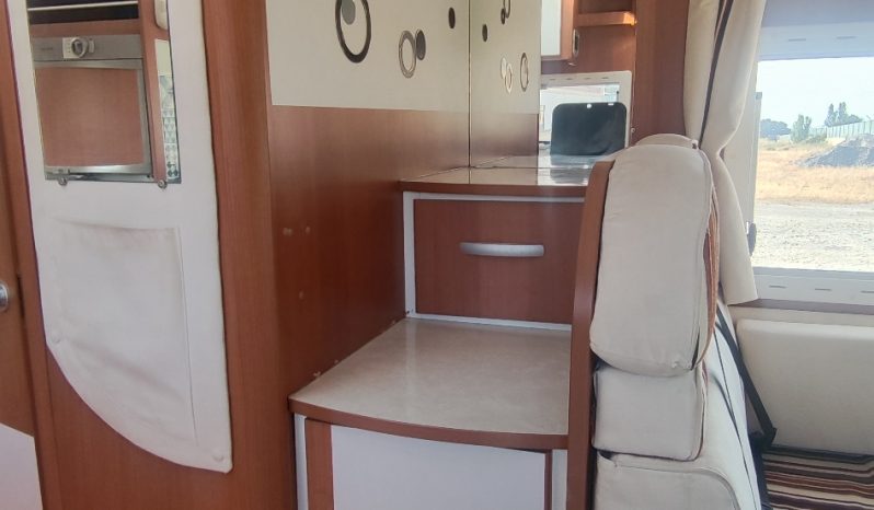 
								ELNAGH T-LOFT 58 PERFILADA 4P. CAMA ISLA poquisimos kms lleno									