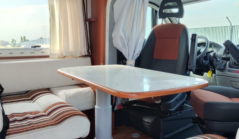 
								ELNAGH T-LOFT 58 PERFILADA 4P. CAMA ISLA poquisimos kms lleno									