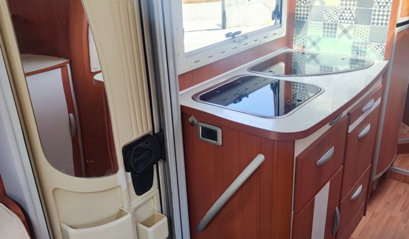
								ELNAGH T-LOFT 58 PERFILADA 4P. CAMA ISLA poquisimos kms lleno									