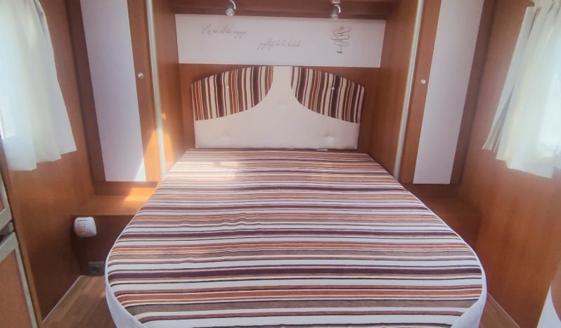 
								ELNAGH T-LOFT 58 PERFILADA 4P. CAMA ISLA poquisimos kms lleno									
