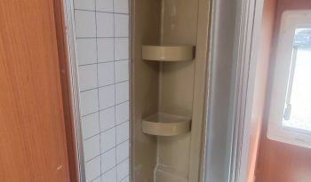 
									ELNAGH T-LOFT 58 PERFILADA 4P. CAMA ISLA poquisimos kms lleno								
