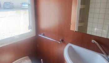 
									ELNAGH T-LOFT 58 PERFILADA 4P. CAMA ISLA poquisimos kms lleno								