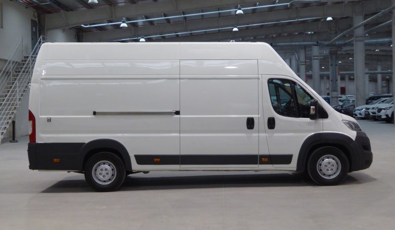 
								Citroen Jumper BlueHDi 130CV Furgon 35L4H3 lleno									