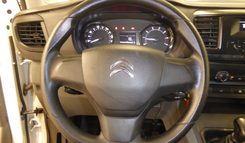 
								CITROEN JUMPY Talla M BlueHDi 100CV Confort lleno									