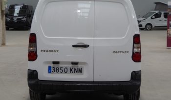 
									PEUGEOT Partner Furgon Confort L1 1.6 HDi 75 CV lleno								