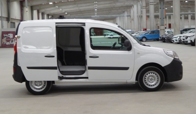 
								RENAULT Kangoo Furgon Profesional dCi 80CV Euro 6 lleno									