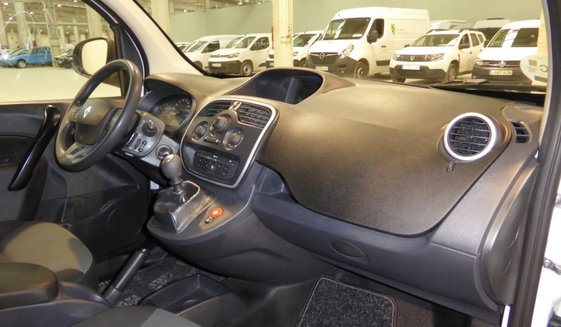 
								RENAULT Kangoo Furgon Profesional dCi 80CV Euro 6 lleno									