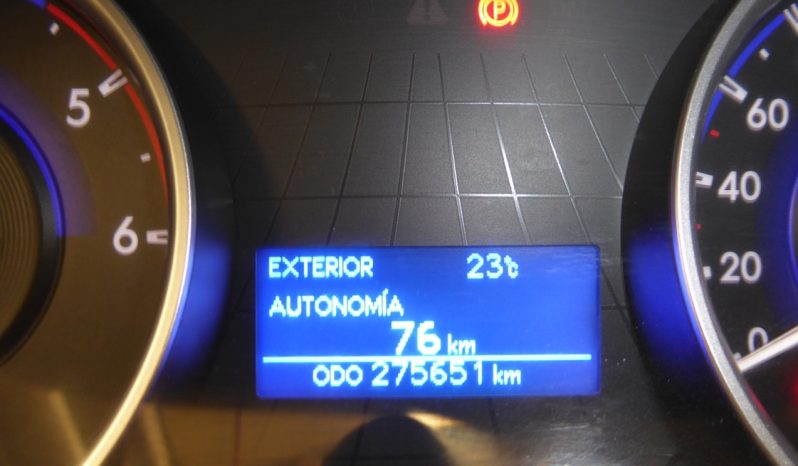 Toyota Hilux 2.4 D4D Cabina Doble GX caja cerrada