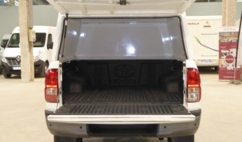 
									Toyota Hilux 2.4 D4D Cabina Doble GX caja cerrada lleno								