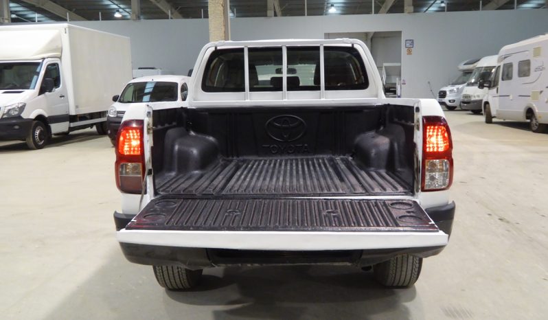 
								Toyota Hilux 2.4 D4D Cabina Doble GX lleno									
