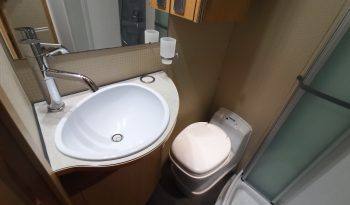 
									PILOTE AVENTURA P690L – CAMA TRANSVERSAL, MALETERO GRANDE lleno								