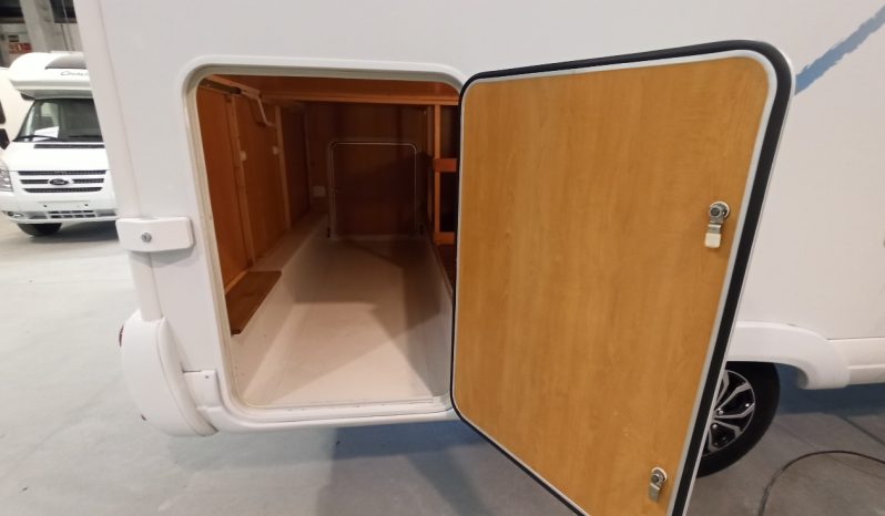 
								PILOTE AVENTURA P690L – CAMA TRANSVERSAL, MALETERO GRANDE lleno									