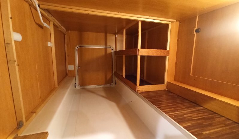 
								PILOTE AVENTURA P690L – CAMA TRANSVERSAL, MALETERO GRANDE lleno									