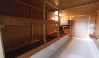 
									PILOTE AVENTURA P690L – CAMA TRANSVERSAL, MALETERO GRANDE lleno								