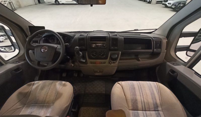 
								PILOTE AVENTURA P690L – CAMA TRANSVERSAL, MALETERO GRANDE lleno									