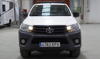 
									Toyota Hilux 2.4 D4D Cabina Doble GX caja cerrada lleno								