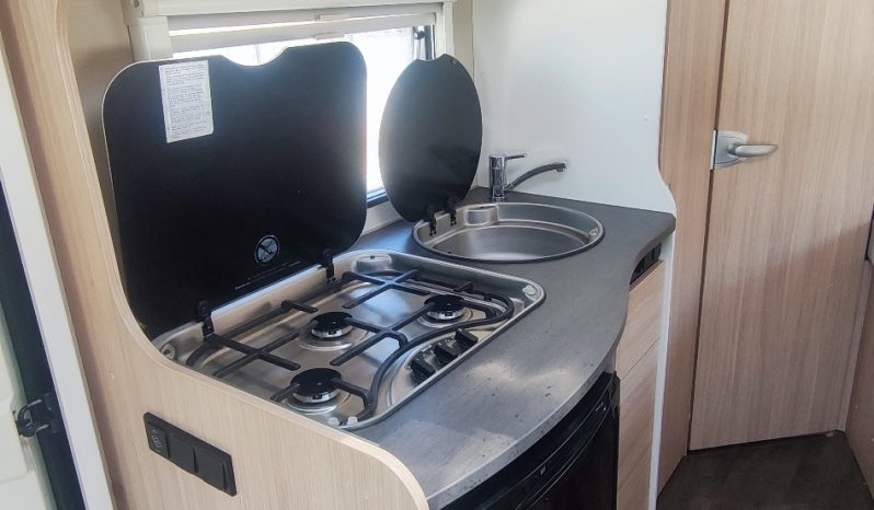 
								SUNLIGTH T-58 FIAT DUCATO PERFILADA COMPACTA , MUCHOS EXTRAS lleno									