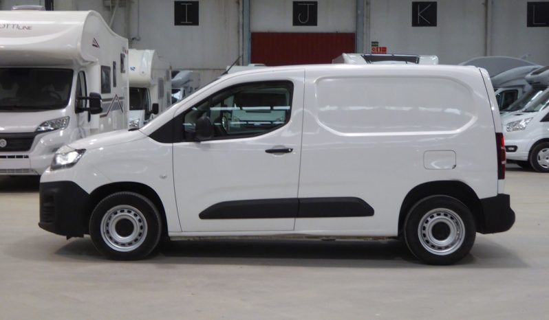 
								CITROEN BERLINGO Talla M BlueHDi 100 CV CONTROL lleno									