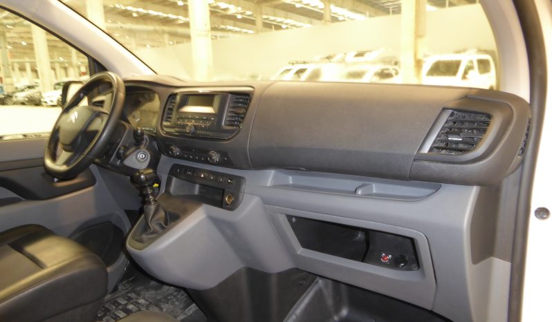 
								CITROEN JUMPY Talla M BlueHDi 100CV Confort lleno									