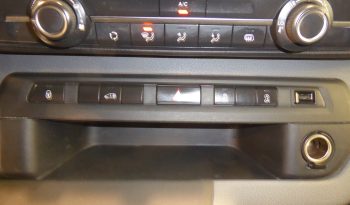 
									CITROEN JUMPY Talla M BlueHDi 100CV Confort lleno								