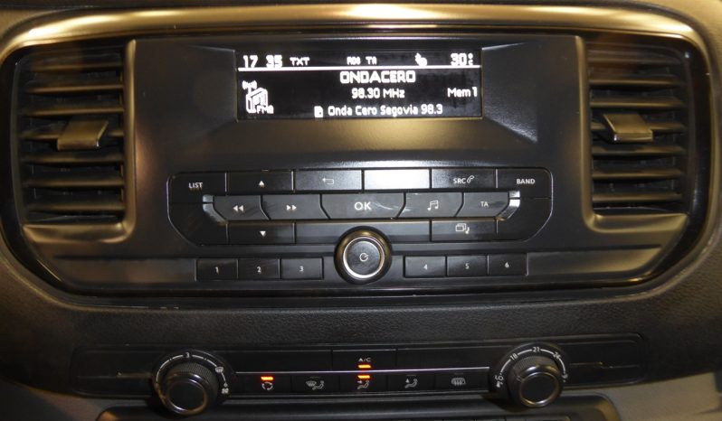 
								OPEL VIVARO  D. 120CV M Std Express lleno									