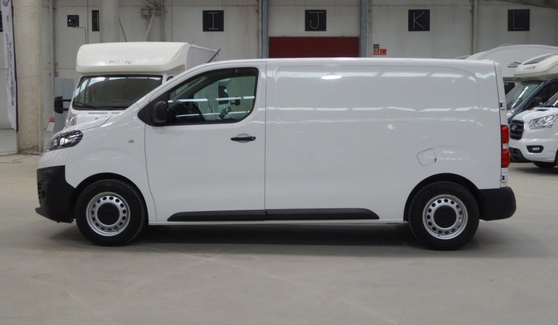 
								OPEL VIVARO  D. 120CV M Std Express lleno									