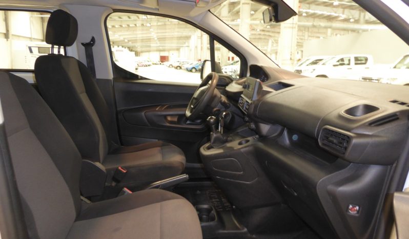 
								PEUGEOT Rifter Active Standard BlueHDi 100 CV lleno									