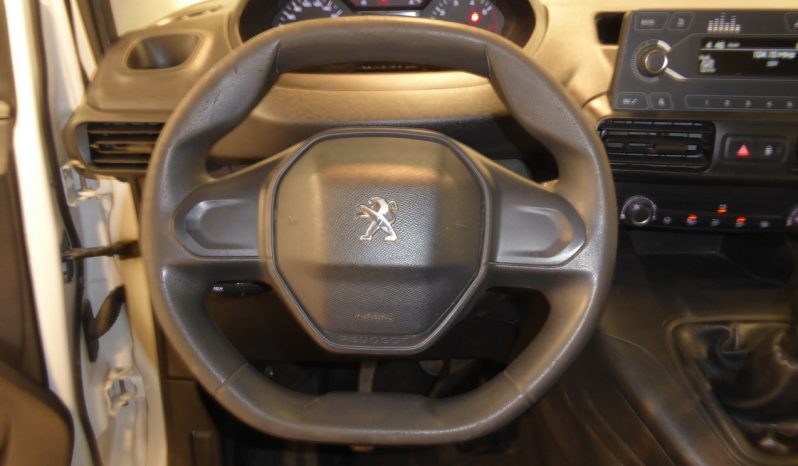 
								PEUGEOT Rifter Active Standard BlueHDi 100 CV lleno									