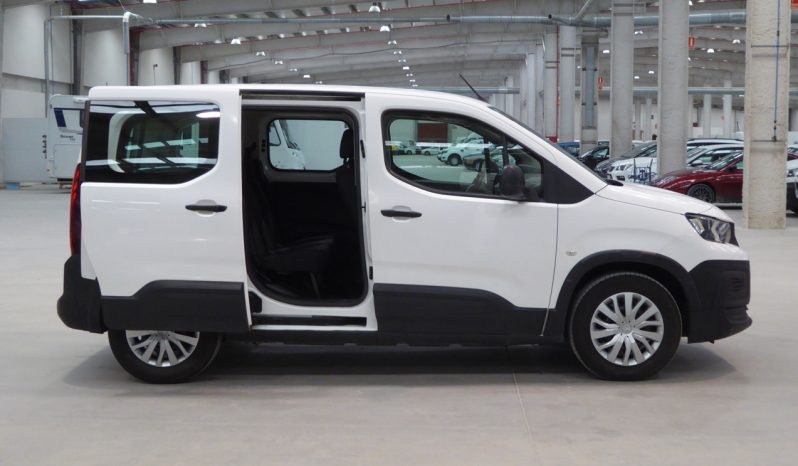 
								PEUGEOT Rifter Active Standard BlueHDi 100 CV lleno									