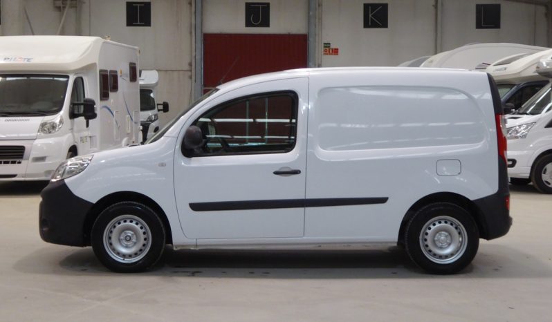 
								RENAULT Kangoo Furgon Profesional dCi 80CV Euro 6 lleno									