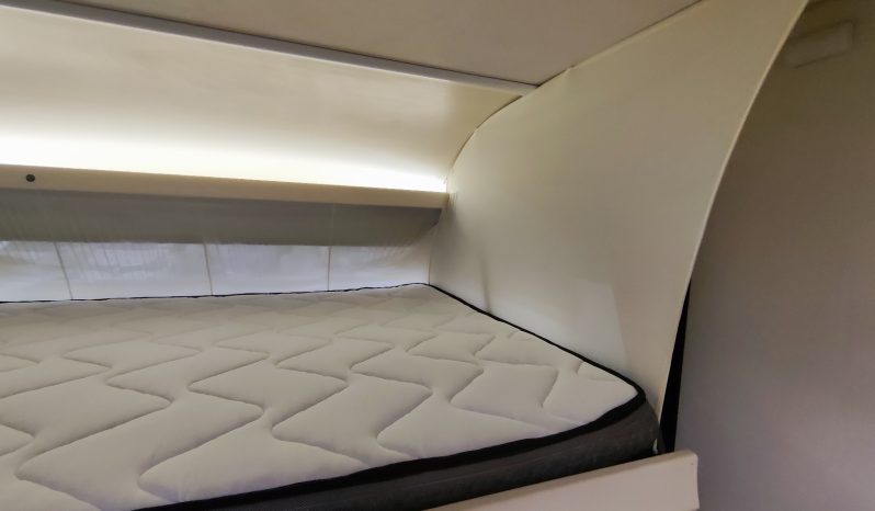 
								BAVARIA I74 INTEGRAL GAMA ALTA CAMA ISLA PERFECTO ESTADO lleno									