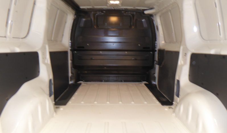 
								CITROEN JUMPY Talla M BlueHDi 100CV Confort lleno									