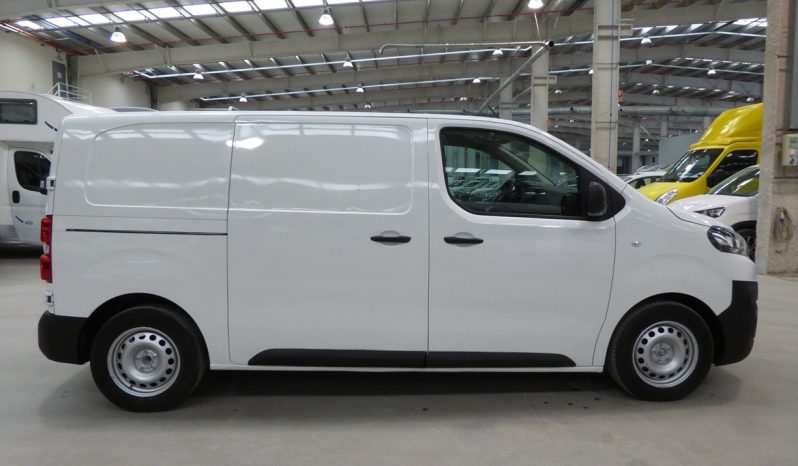 
								CITROEN JUMPY Talla M BlueHDi 100CV Confort lleno									