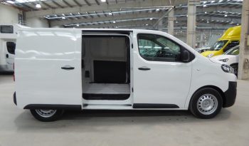 
									CITROEN JUMPY Talla M BlueHDi 100CV Confort lleno								