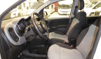 
									Fiat Panda 1.2 Lounge 70cv gasolina lleno								