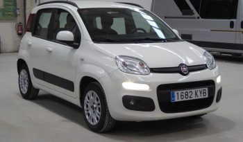 
									Fiat Panda 1.2 Lounge 70cv gasolina lleno								