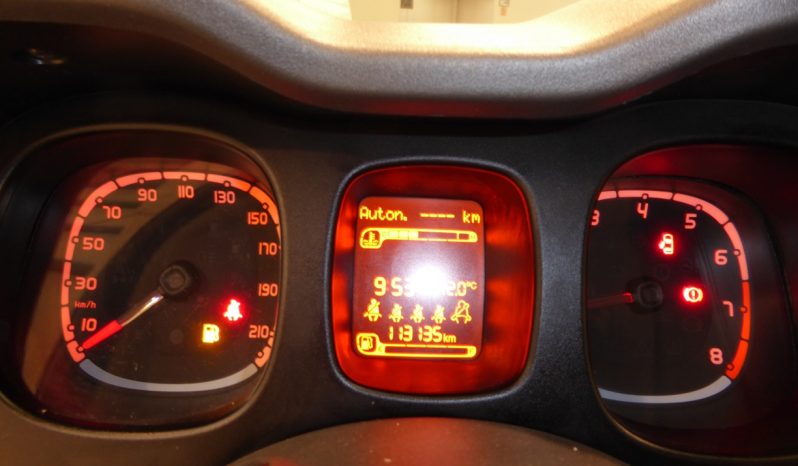 
								Fiat Panda 1.2 Lounge 70cv gasolina lleno									