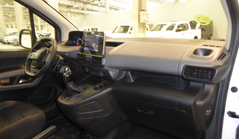 
								Peugeot Rifter Active Long BlueHDi 100CV lleno									