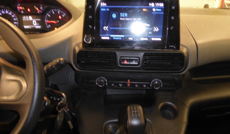 
								Peugeot Rifter Active Long BlueHDi 100CV lleno									