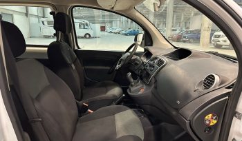 
									RENAULT Kangoo Combi Profesional dCi 75 CV lleno								