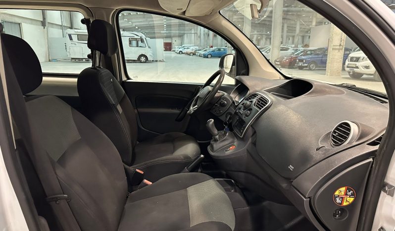 
								RENAULT Kangoo Combi Profesional dCi 75 CV lleno									