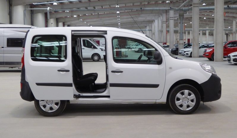 
								RENAULT Kangoo Combi Profesional dCi 75 CV lleno									